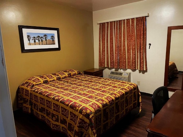 Lido Hotel image 9